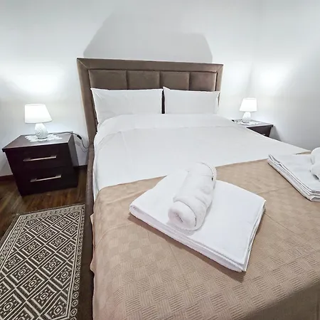 Apartmán Lake Park 2br